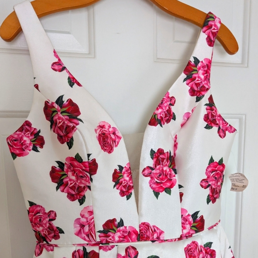 Camille La Vie Boutique Floral Sleeveless Dress with Pink Roses - Picture 2 of 10